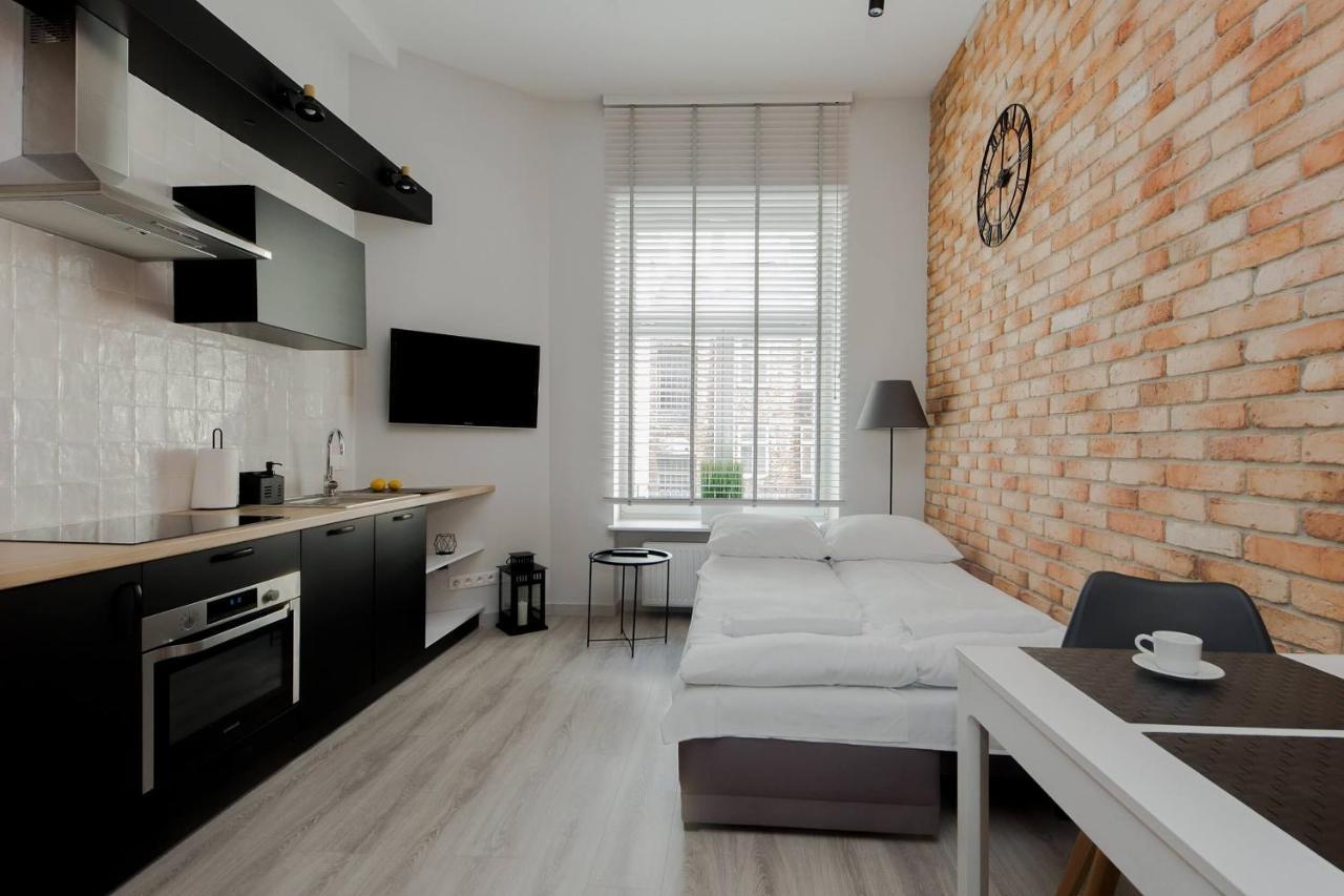 4 Eco Apart Chateau Jagiellonska 22 Warszawa Old Town Eksteriør billede